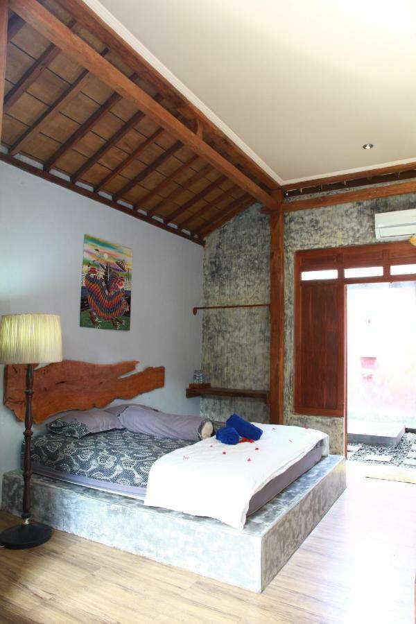 Ndalem Mj Homestay Yogyakarta Exterior foto